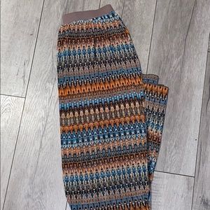 Banded waist maxi skirt